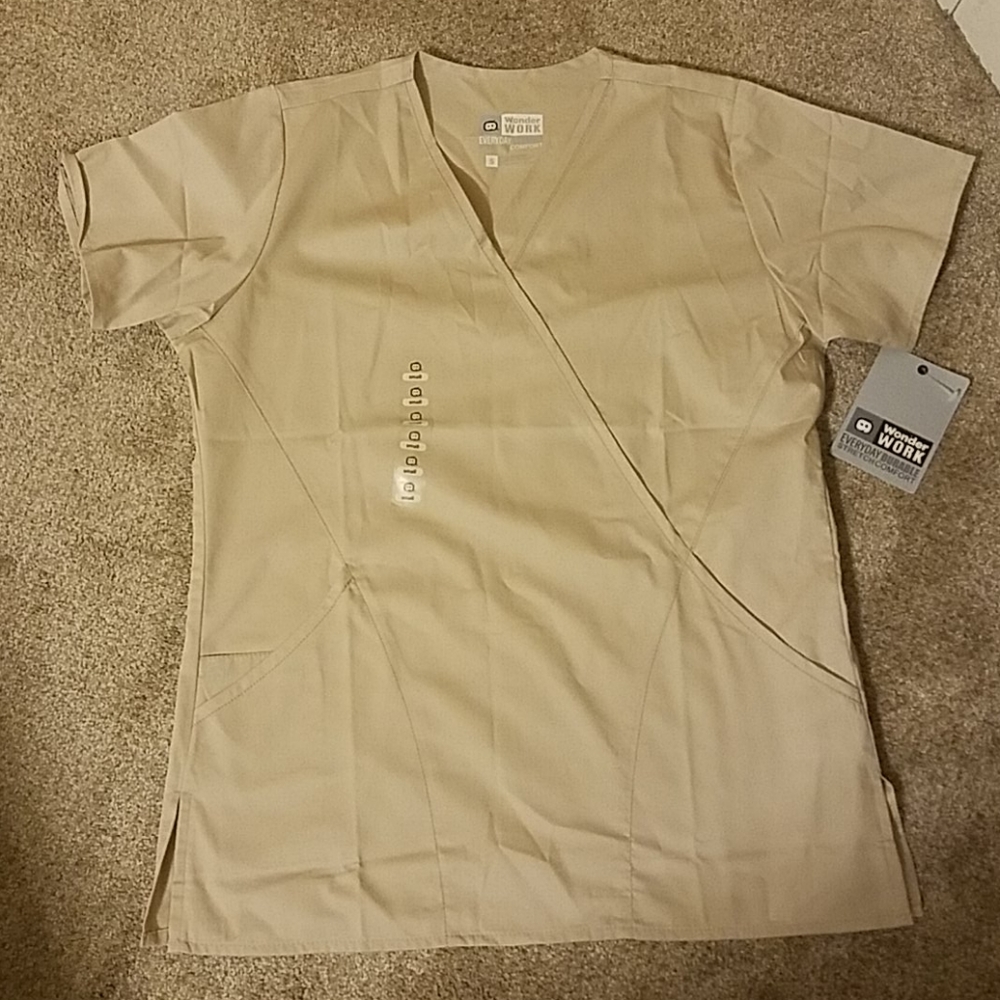 Wonder Work Uniform Scrub Top